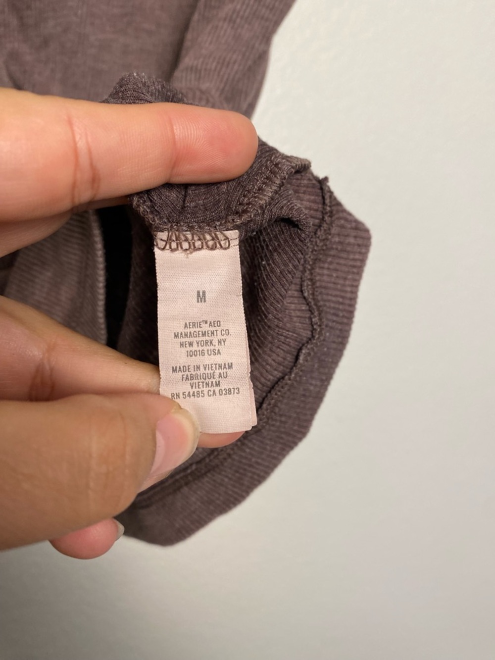 🤎 EUC Aerie Ribbed Henley Tank Top – Brown | Size Medium - Picture 4 of 11